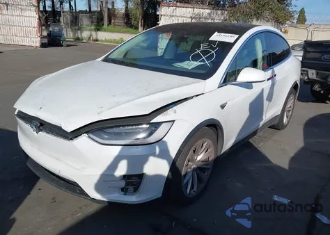 2016 Tesla Model X 60D/70D/75D/90D/P100D из США, поврежденный, VIN 5YJXCBE2XGF008503